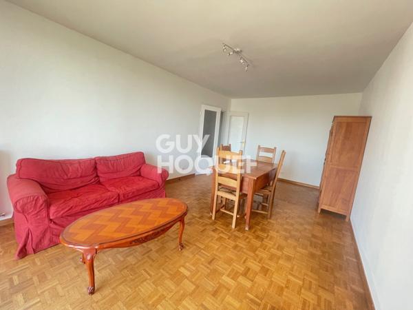 740€HC + 150€ de provision chauffage et eaux compris - T4 - 3 chambres - 80m²
