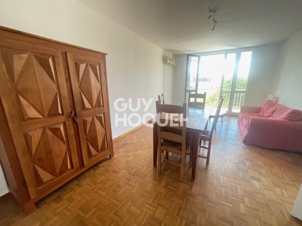 740€HC + 150€ de provision chauffage et eaux compris - T4 - 3 chambres - 80m²