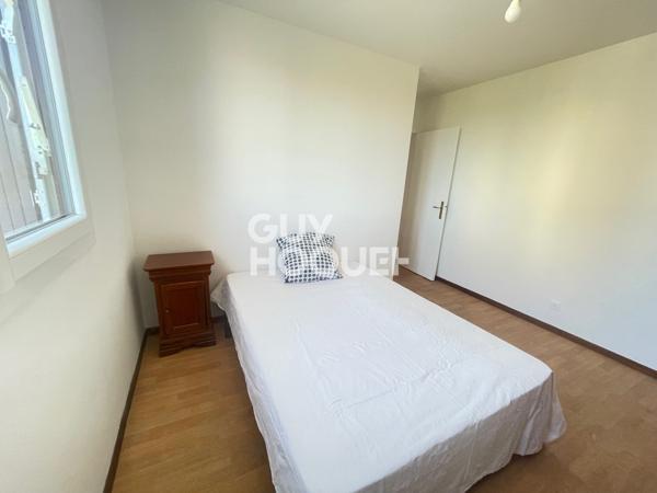 740€HC + 150€ de provision chauffage et eaux compris - T4 - 3 chambres - 80m²