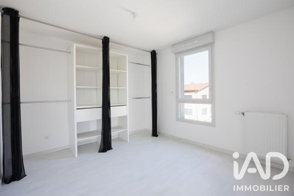 Appartement à vendre 2 pièces 44 m² Grézieu-la-Varenne