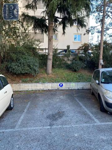 Appartement à louer 1 pièce 32.2m² Antibes (06600)