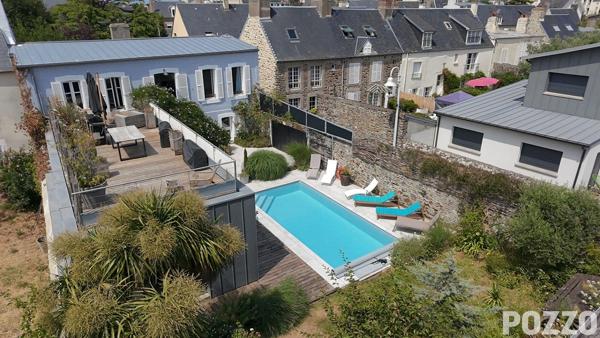 Granville - Élégante propriété rénovée avec gîte indépendant et piscine GRANVILLE