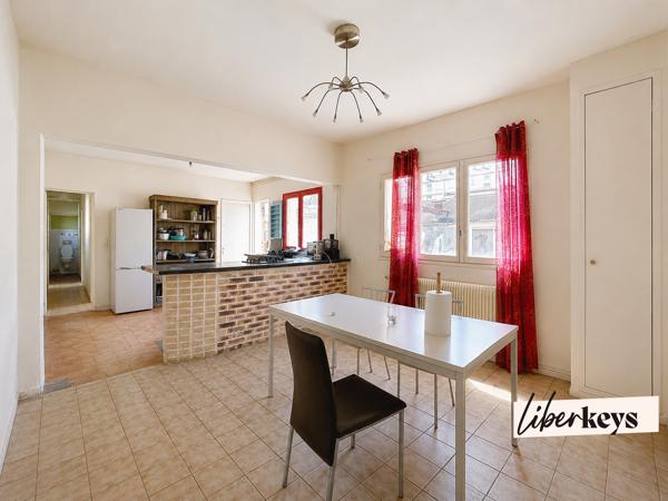 Maison de plain-pied 4 chambres avec grand garage – Orléans (45000)