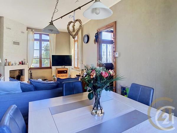 Maison à vendre  6 pièces - 97,21 m 2   BOLBEC  - 76