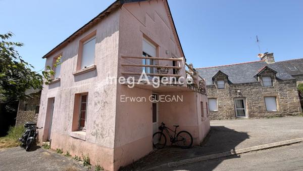 Maison à LANGOELAN, 56160 - 4 pièces 250m²