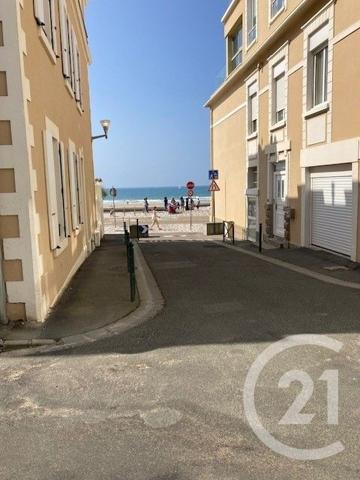 Immeuble à vendre  147 m2 LES SABLES D OLONNE - 85