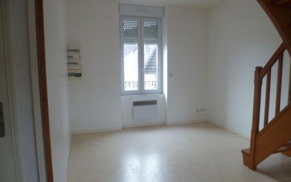 Appartement à louer    2 pièces •  Sully-sur-Loire