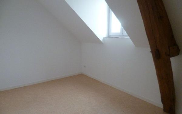 Appartement à louer    2 pièces •  Sully-sur-Loire