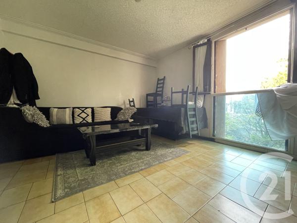 Appartement T5 à vendre  5 pièces - 90 m2 MARSEILLE - 13015