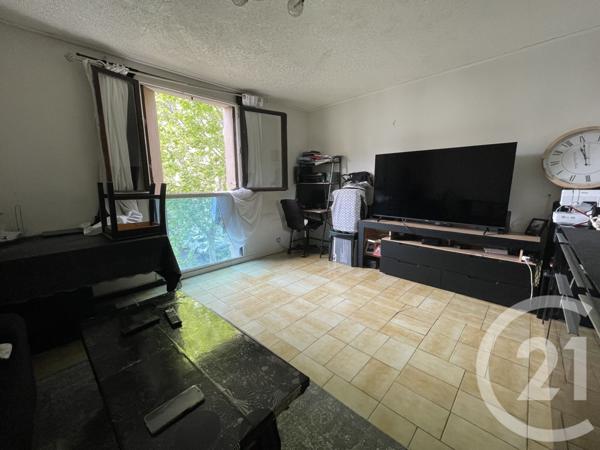 Appartement T5 à vendre  5 pièces - 90 m2 MARSEILLE - 13015