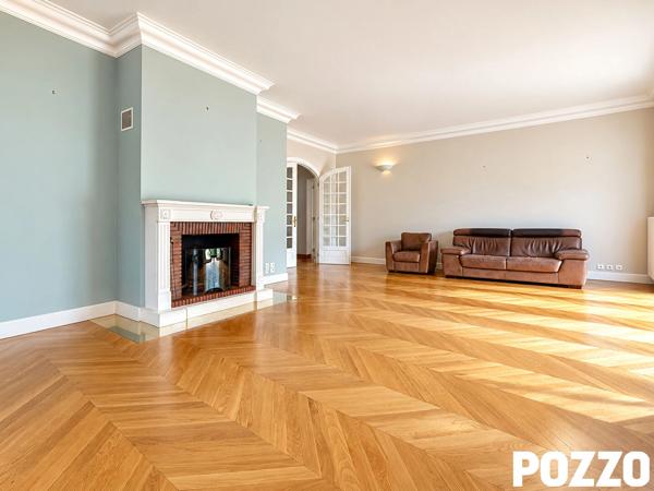 A Vendre - Avranches - Maison 8 pièce(s) 256 m² AVRANCHES