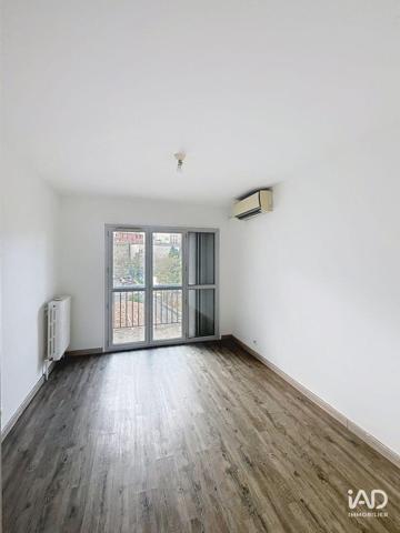 Location appartement 4 pièces 81 m² Marseille 7