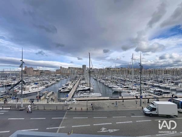 Location appartement 4 pièces 81 m² Marseille 7