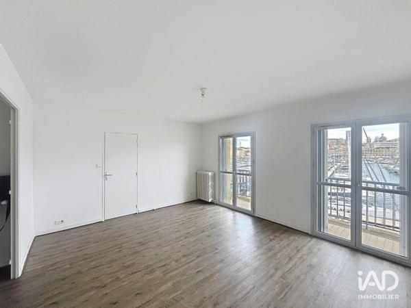 Location appartement 4 pièces 81 m² Marseille 7