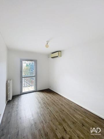 Location appartement 4 pièces 81 m² Marseille 7