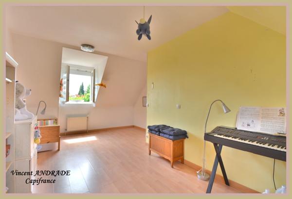 Dpt Essonne (91), à vendre SAINT GERMAIN LES ARPAJON maison P4 de 108 m² - Terrain de 430,00 m²