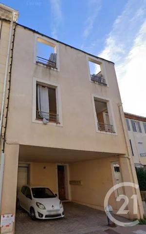 Immeuble à vendre  240,28 m 2   TRETS  - 13