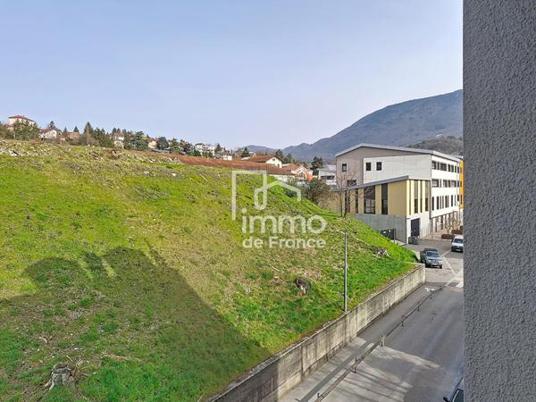 Appartement Valserhone 3 pièce(s) 56.60 m2