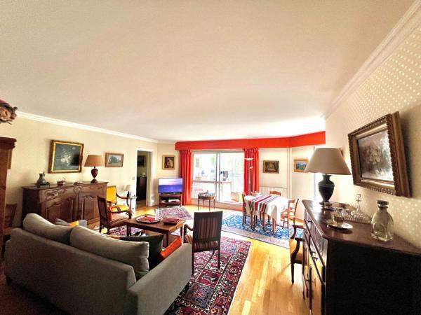 Appartement à LE CHESNAY, 78150 - 5 pièces 128m²