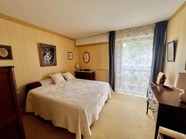 Appartement à LE CHESNAY, 78150 - 5 pièces 128m²
