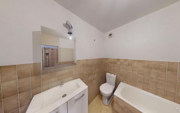 Appartement à vendre    1 pièce • 28,10 m2 Strasbourg