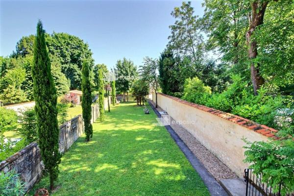 Maison Bourgeoise NIORT centre 207 m2