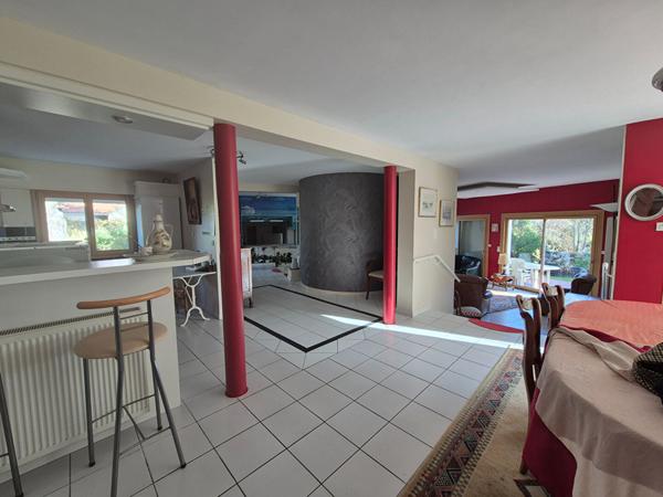 Maison Saint Pierre Montlimart 5 pièce(s) 172 m2