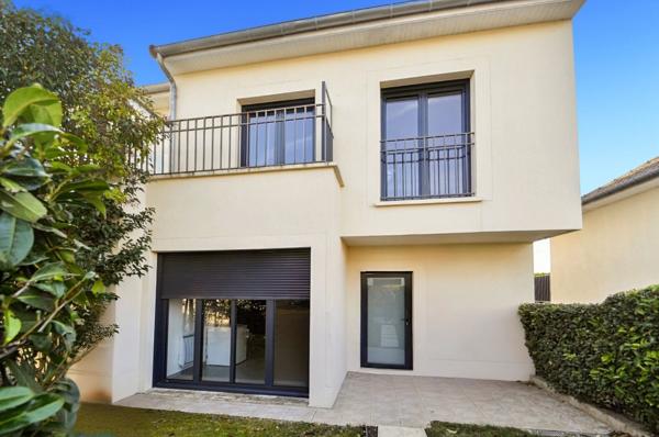 A LOUER MAISON CHENNEVIERES-130 m²