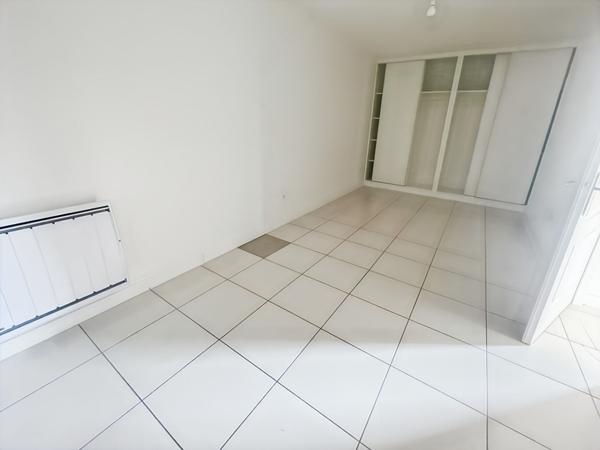 A LOUER MAISON CHENNEVIERES-130 m²