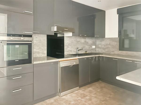 A LOUER MAISON CHENNEVIERES-130 m²
