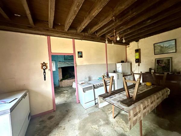 Maison à SAINT-GEORGES-BUTTAVENT, 53100 - 8 pièces 350m²