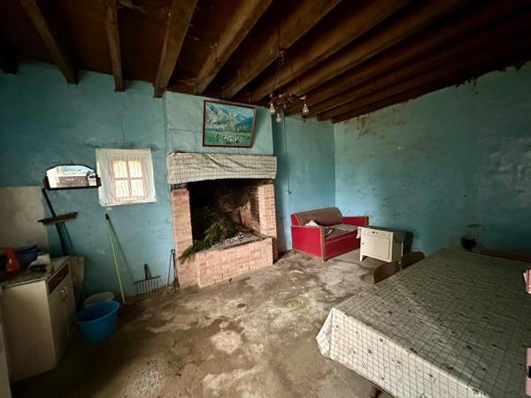 Maison à SAINT-GEORGES-BUTTAVENT, 53100 - 8 pièces 350m²