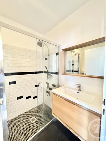 Appartement F1 à vendre  1 pièce - 32 m2 LYON - 69007