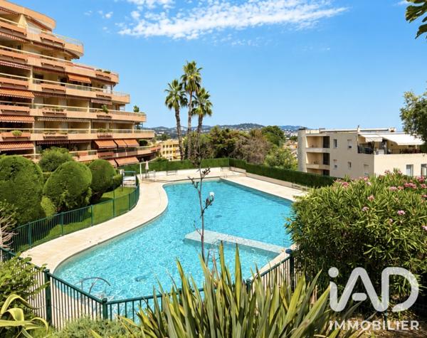 Appartement à vendre 4 pièces 104 m² Mandelieu-la-Napoule