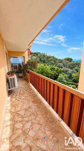 Appartement à vendre 4 pièces 104 m² Mandelieu-la-Napoule
