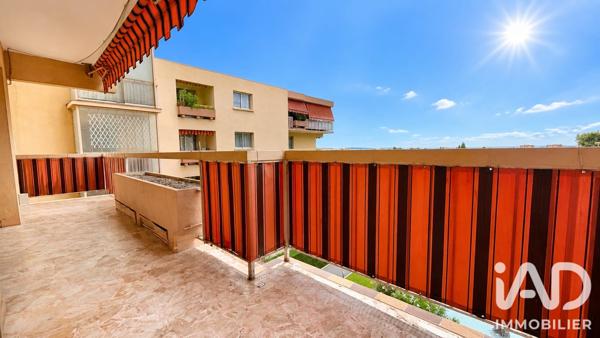 Appartement à vendre 4 pièces 104 m² Mandelieu-la-Napoule