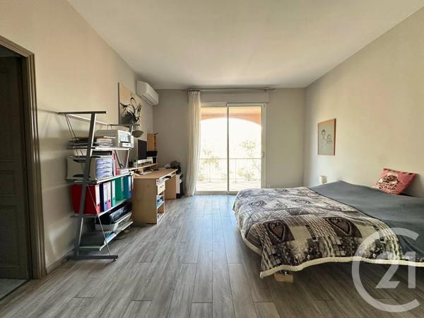 Maison à vendre  7 pièces - 420 m 2   FRONTIGNAN  - 34