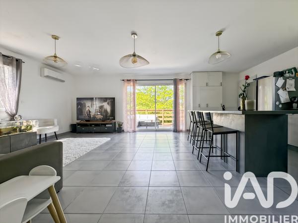 Maison à vendre 5 pièces 94 m² Arles