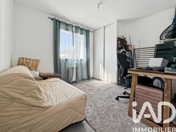 Maison à vendre 5 pièces 94 m² Arles