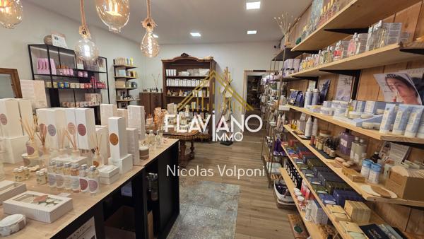 Local Commercial et appartement Barcelonnette (04400)