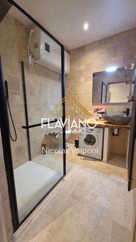 Local Commercial et appartement Barcelonnette (04400)