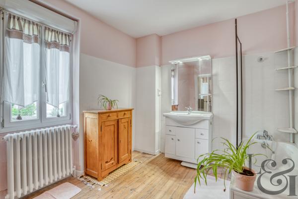 A vendre à Villeneuve-sur-Lot maison rénovée récemment