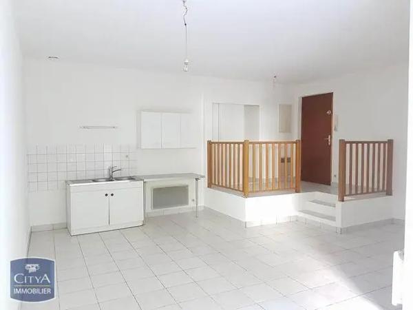 Appartement à louer 2 pièces 45m² Dijon (21000)