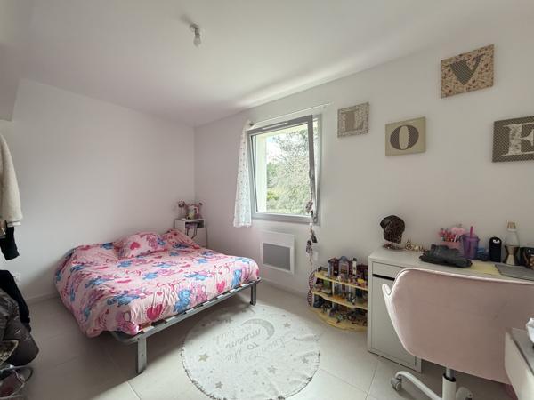 Pennes-Mirabeau (13170) Maison 100m2 T5 de 2024 ! Sur 330m2 de terrain avec garage.