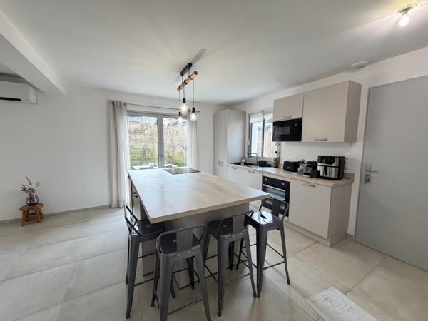 Pennes-Mirabeau (13170) Maison 100m2 T5 de 2024 ! Sur 330m2 de terrain avec garage.