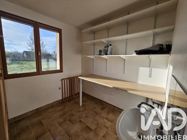Location maison 8 pièces 148 m² Irreville