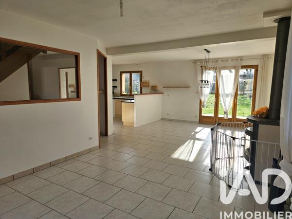 Location maison 8 pièces 148 m² Irreville