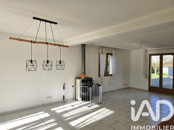 Location maison 8 pièces 148 m² Irreville