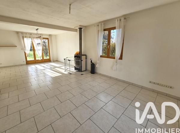 Location maison 8 pièces 148 m² Irreville