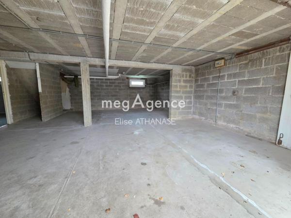 Maison à LAVAL, 53000 - 4 pièces 82m²